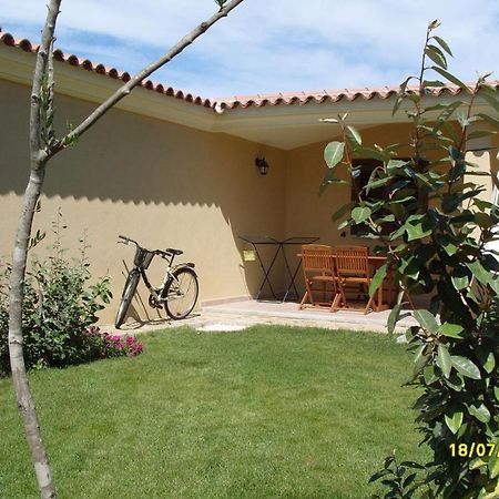 Casadelfaro Con Giardino A Pittulongu 600Metri Dalla Spiaggia ออลเบีย ภายนอก รูปภาพ