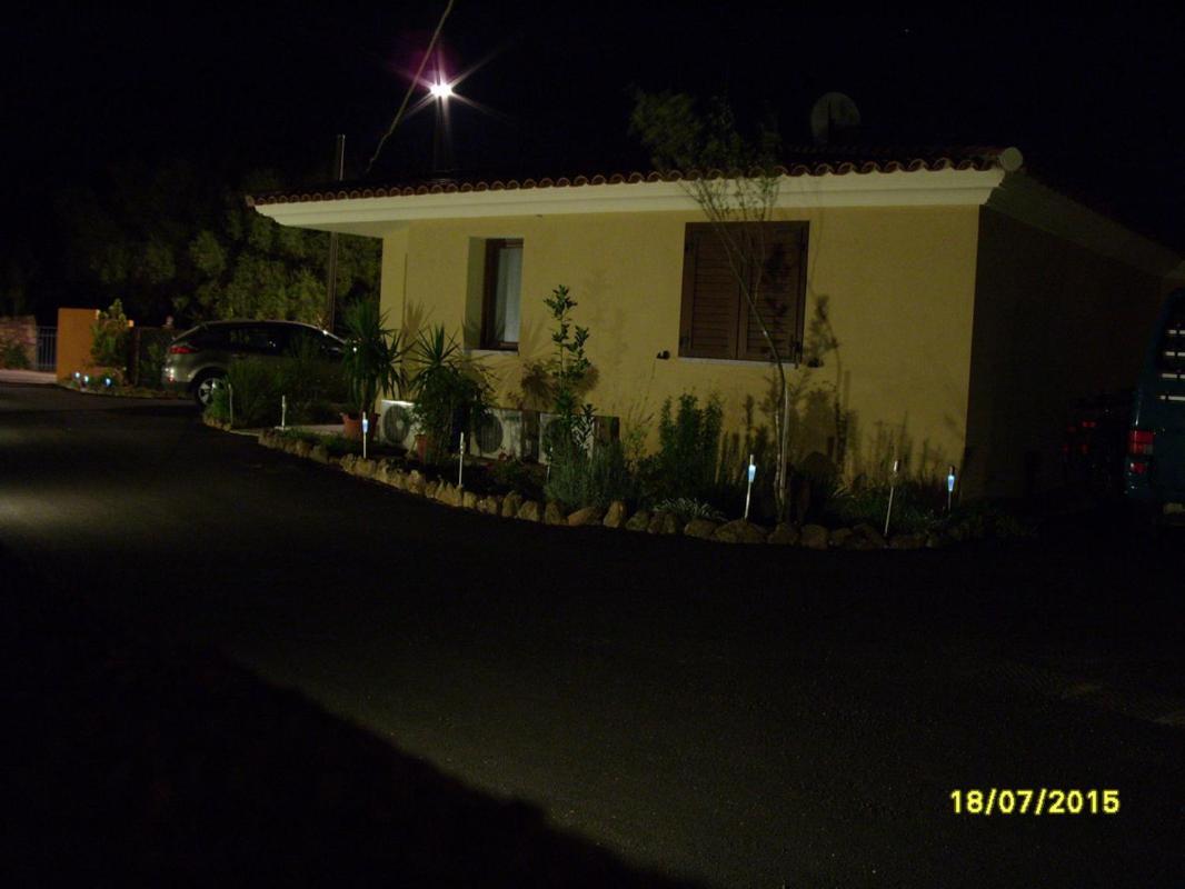 Casadelfaro Con Giardino A Pittulongu 600Metri Dalla Spiaggia ออลเบีย ภายนอก รูปภาพ