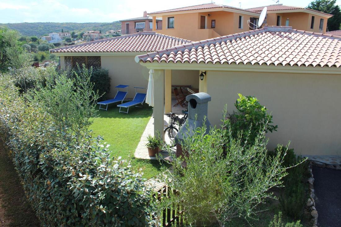 Casadelfaro Con Giardino A Pittulongu 600Metri Dalla Spiaggia ออลเบีย ภายนอก รูปภาพ